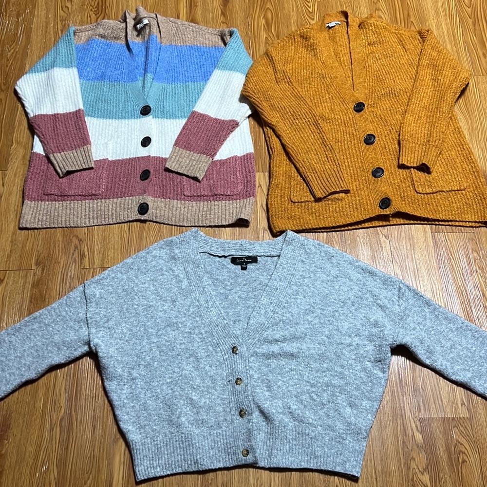 Cardigan bundle of 3